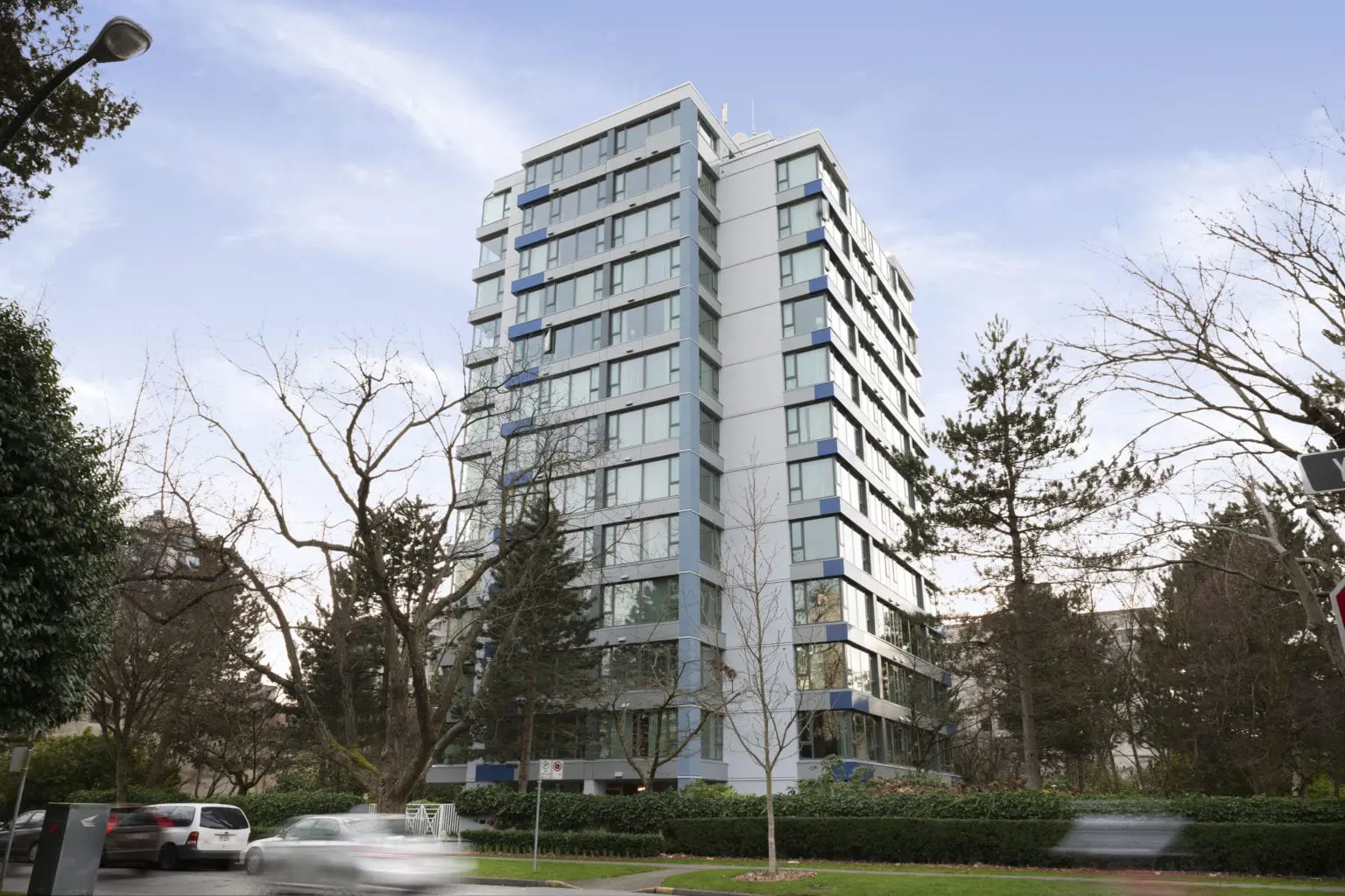 Belmont 001