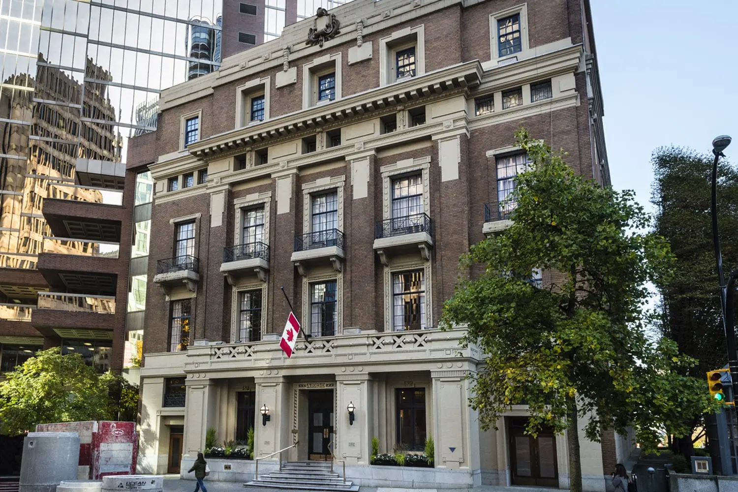 Vancouver Club 002 1