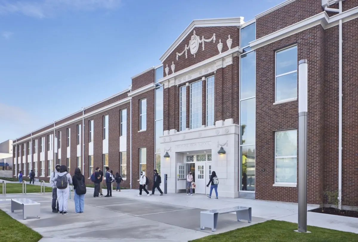 Highline High School Overview 001x